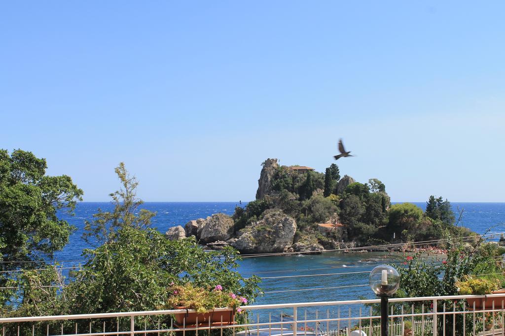 Taormina Isola Bella Apartment - Taormina Holidays Стая снимка
