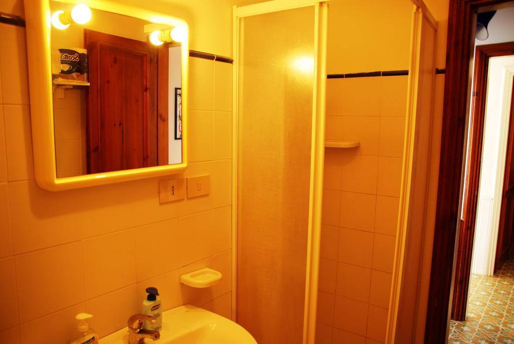 Taormina Isola Bella Apartment - Taormina Holidays Стая снимка